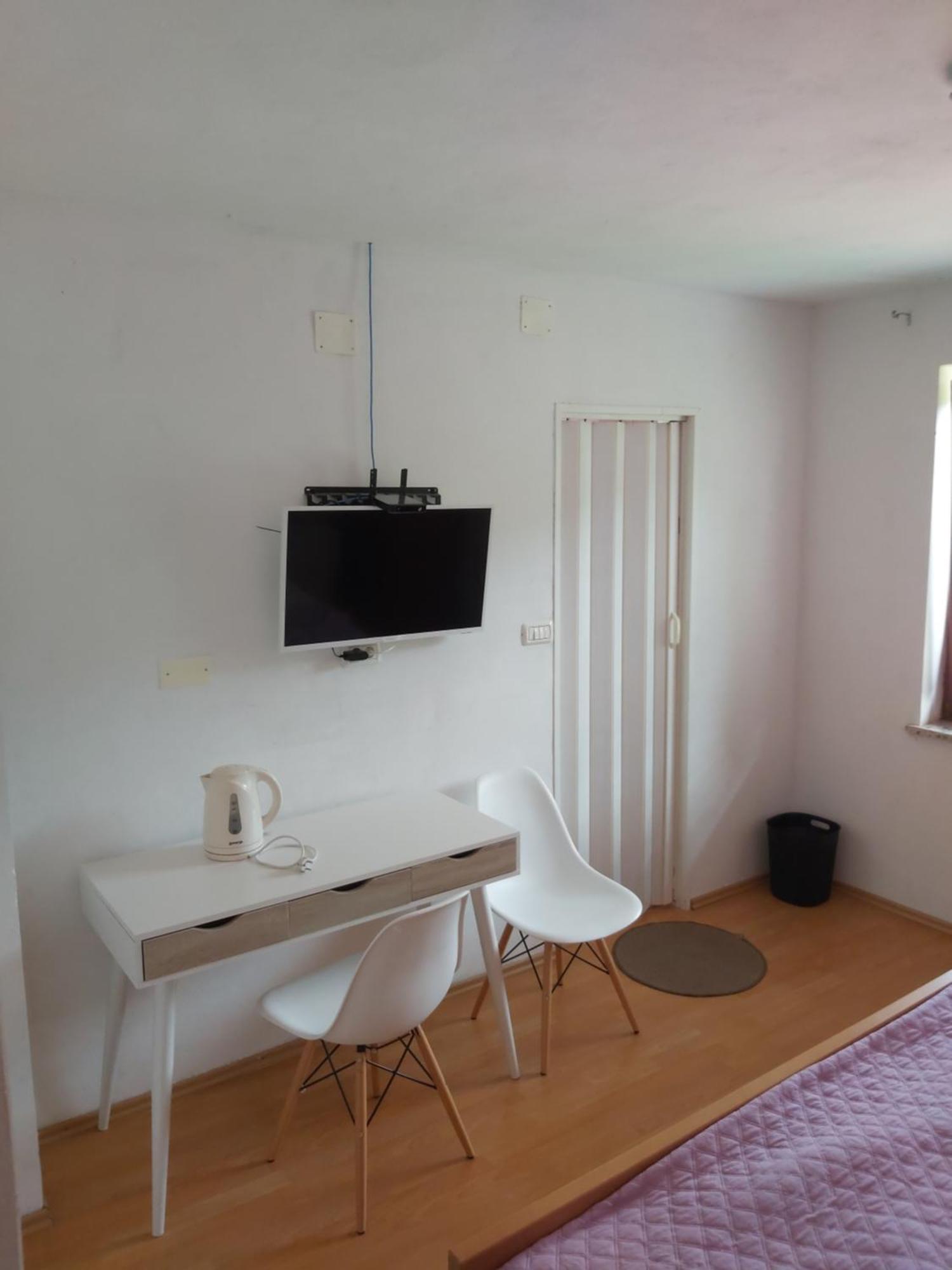 Rooms Zagon Postojna Exteriér fotografie
