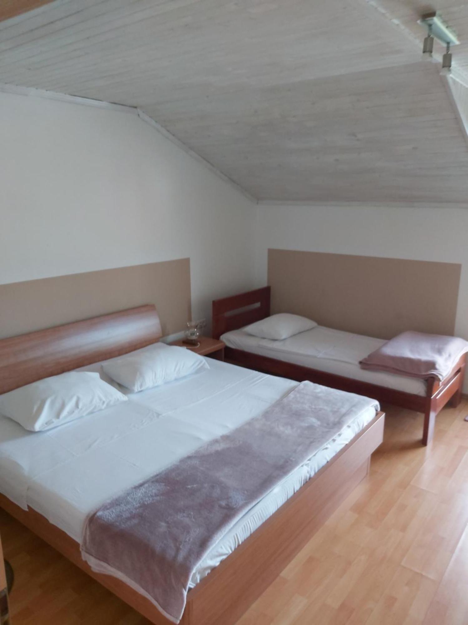 Rooms Zagon Postojna Exteriér fotografie