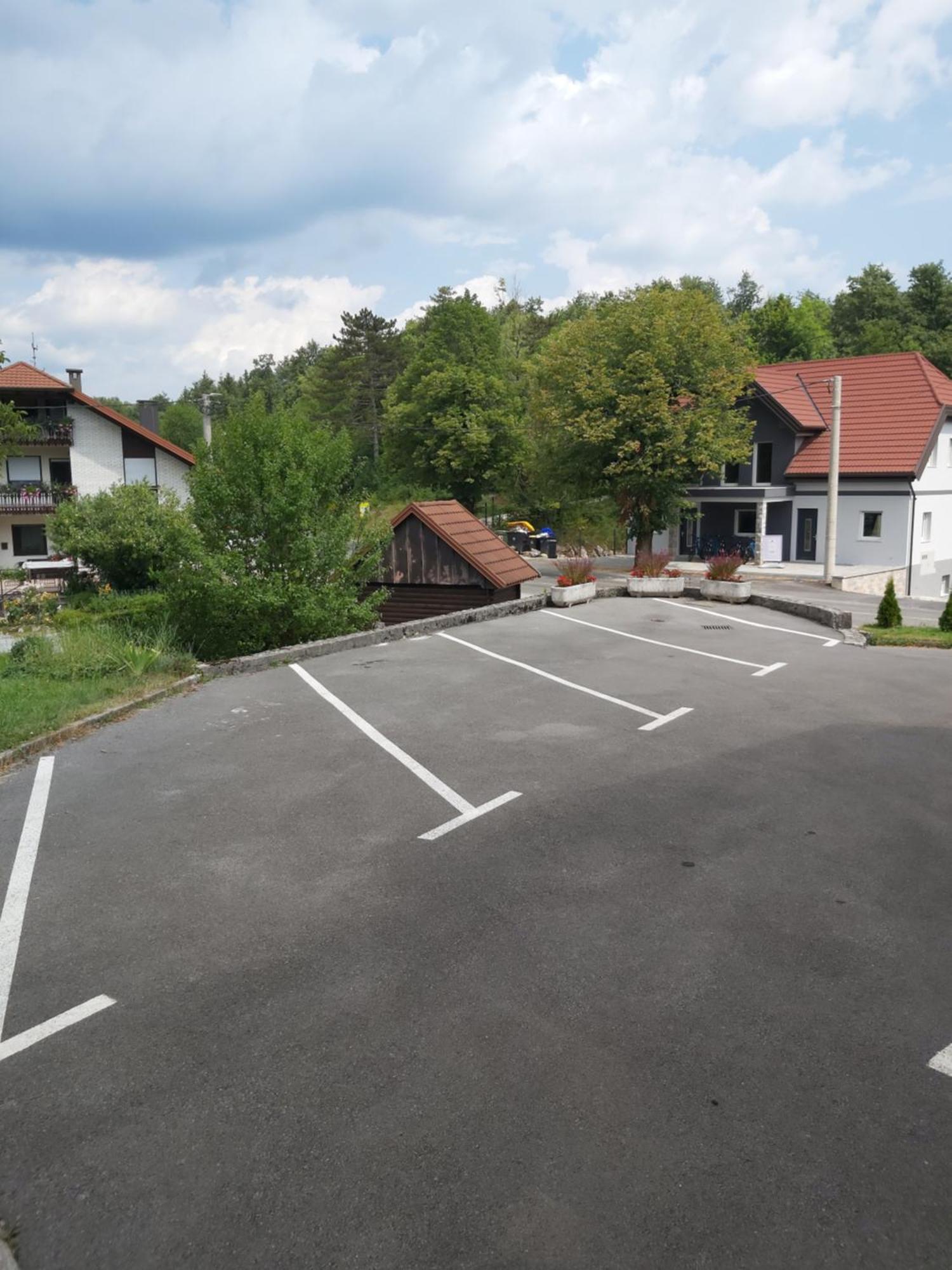 Rooms Zagon Postojna Exteriér fotografie