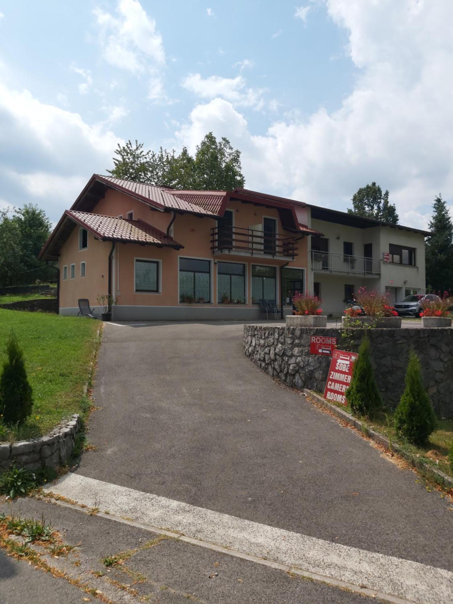 Rooms Zagon Postojna Exteriér fotografie
