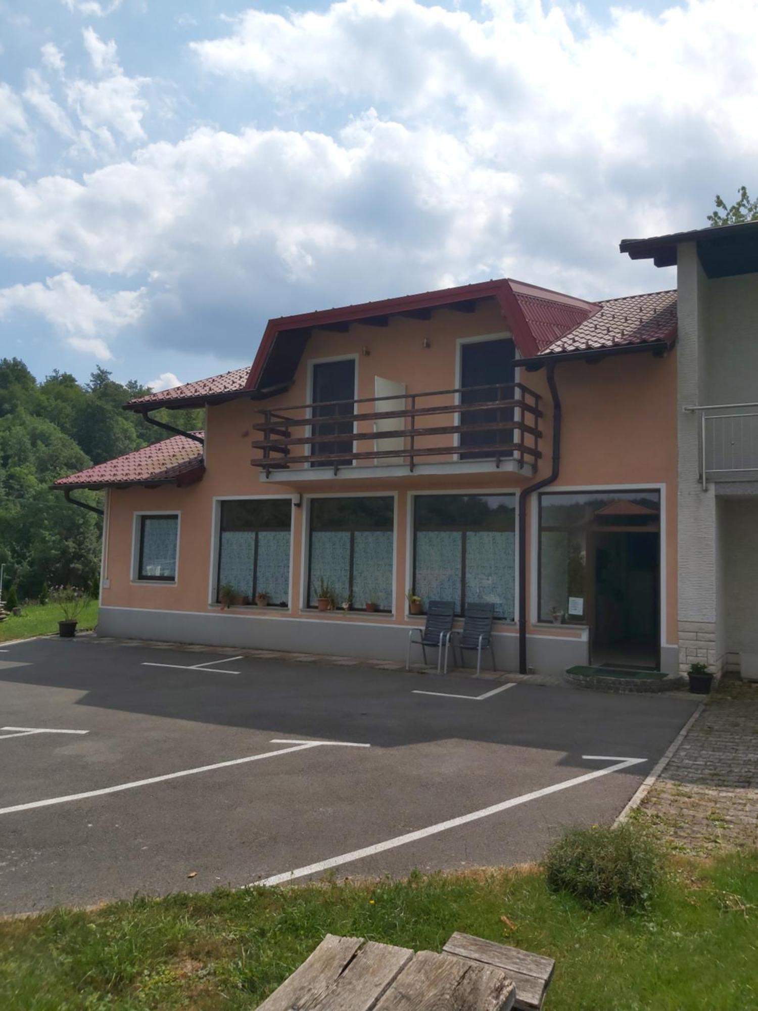 Rooms Zagon Postojna Exteriér fotografie
